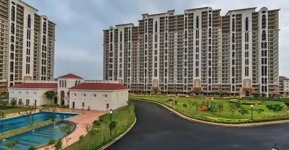 DLF New Town Heights ready to move apartments on Golf Course Road