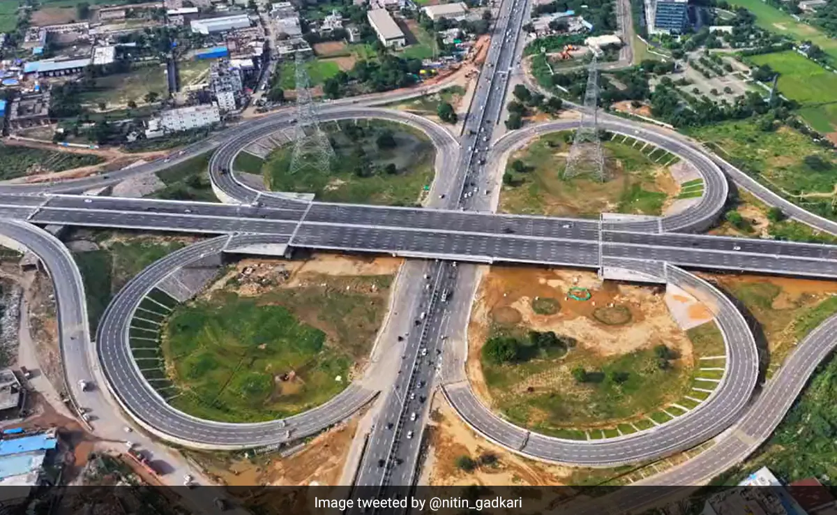 Dwarka Expressway luxury real estate skyline and infrastructure
